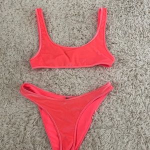 Lilla hot pink velvet triangl set(rare)